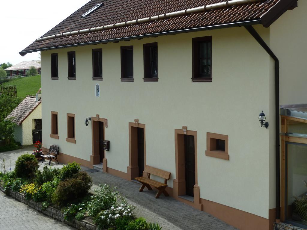Bernerhof Apartment พอทเทนชไตน์ ภายนอก รูปภาพ